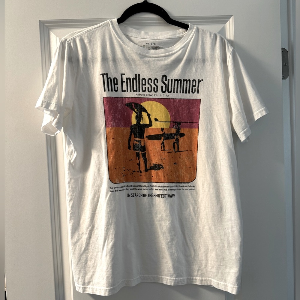 Endless Summer tee- great condition!